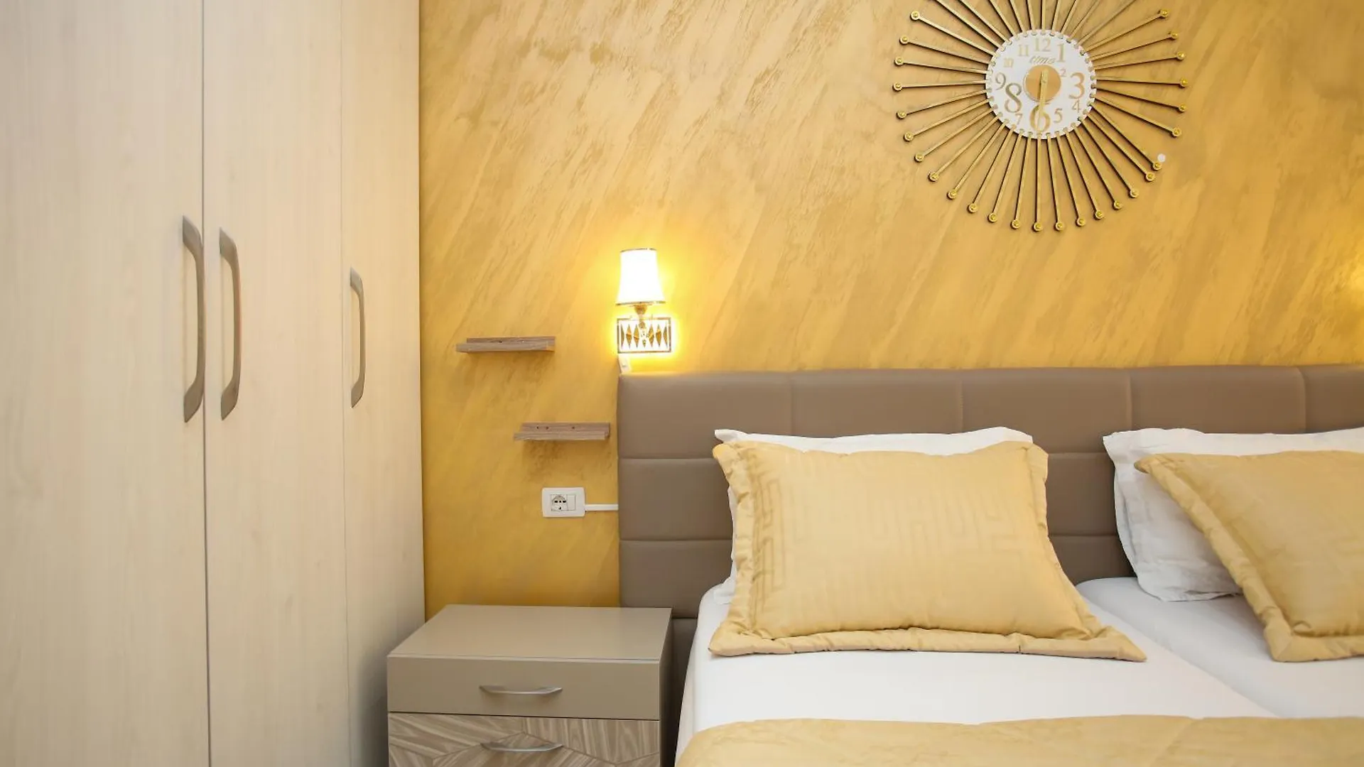 Rio Boutique Hotel Vlorë 4*,