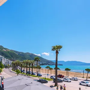 Vala Boutique **** Vlorë