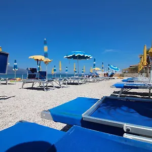 Kompleksi Dea **** Vlorë